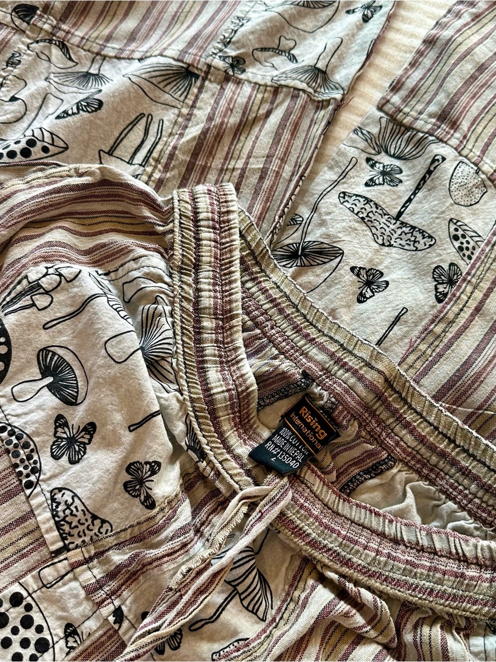 rising international cotton patchwork pants / size large - Picture 5 of 5